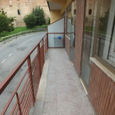 Vicino Al Centro Storico Di Appartamento Siena
