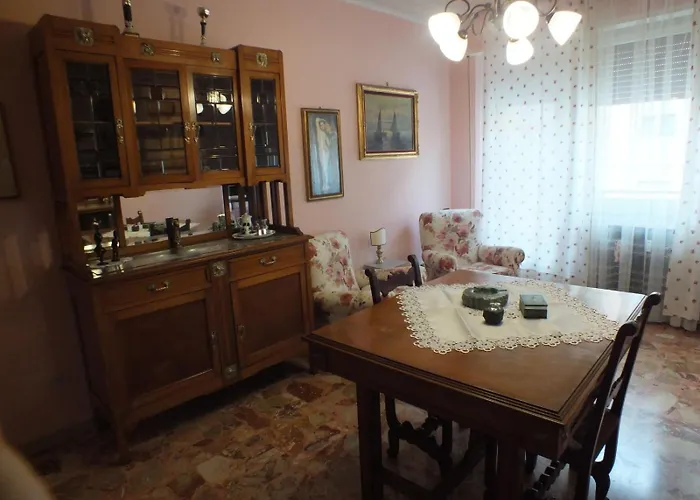 Vicino Al Centro Storico Di Апартаменты *