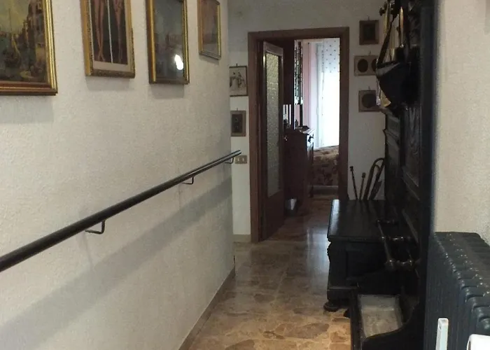 Vicino Al Centro Storico Di *